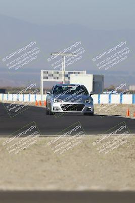 media/Nov-09-2025-Speed Ventures (Sun) [[388b781dcd]]/Orange/Session 1 (Turn 1)/